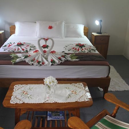 Daniella'S Bungalows Bel Ombre Dış mekan fotoğraf
