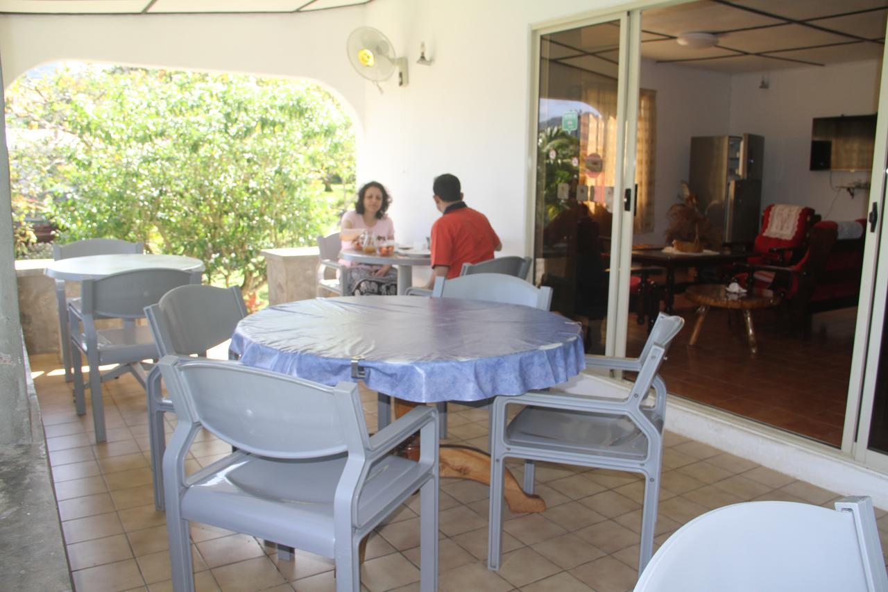 Daniella'S Bungalows Bel Ombre Dış mekan fotoğraf